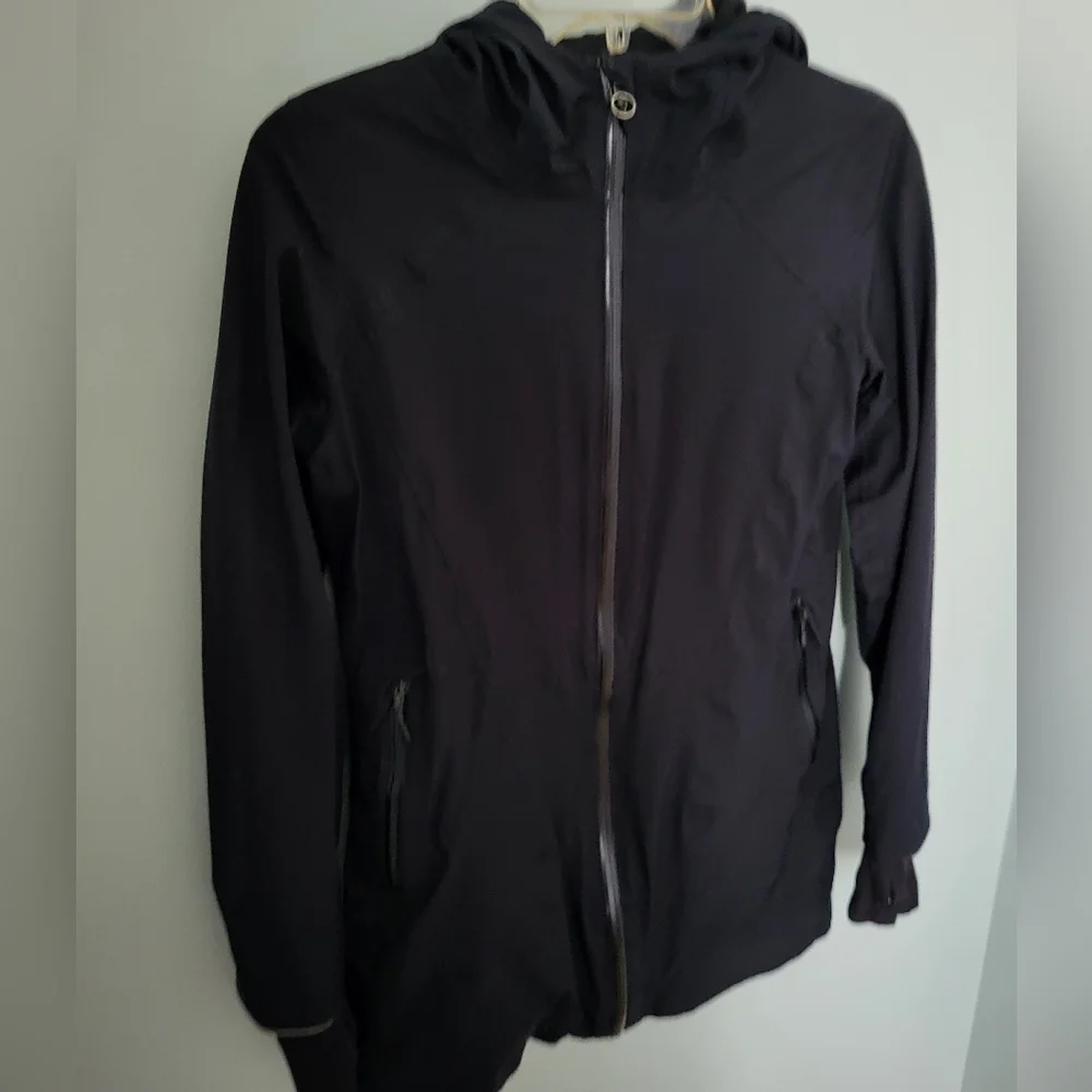 Lululemon | Ivivva Girls Size 14 Reversible Hooded Thumbholes Black Long‎ Jacket